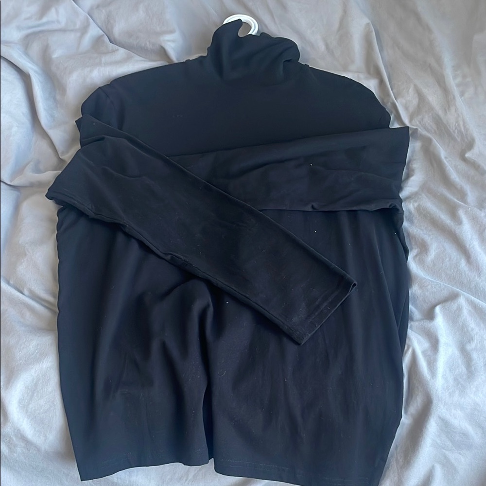 Men's Black Turtleneck Sweater